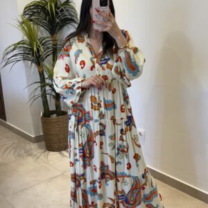 Robe Laury
