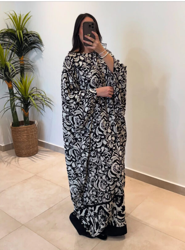 Robe Aya 1 – Image 4