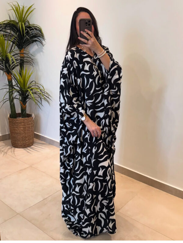 Robe Aya 2 – Image 3