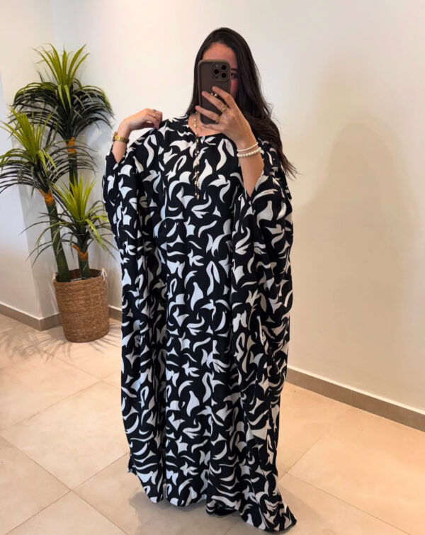 Robe Aya 2 – Image 4