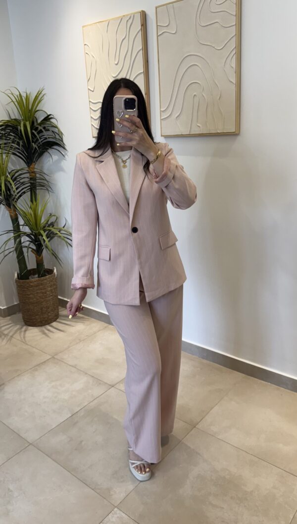 Ensemble Classy – Image 11