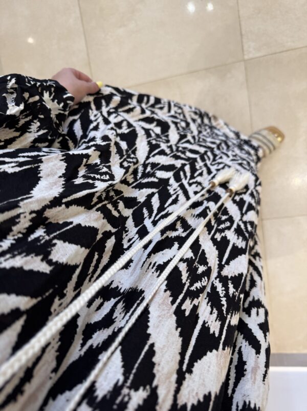 Robe Alexa – Image 9