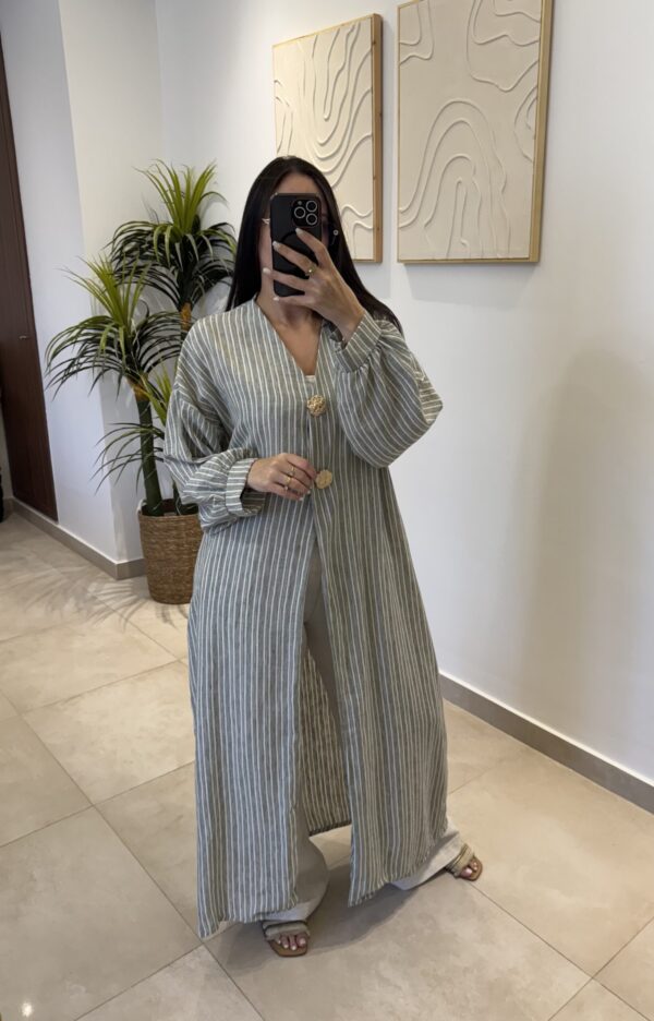 kimono Lilly – Image 2