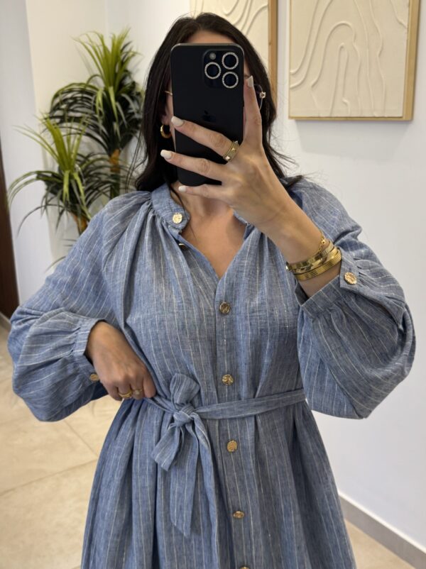 Robe Queen – Image 13