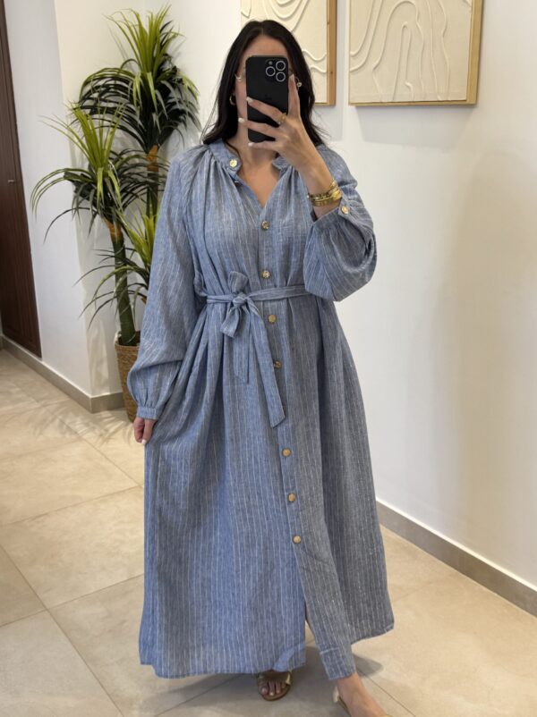 Robe Queen – Image 14