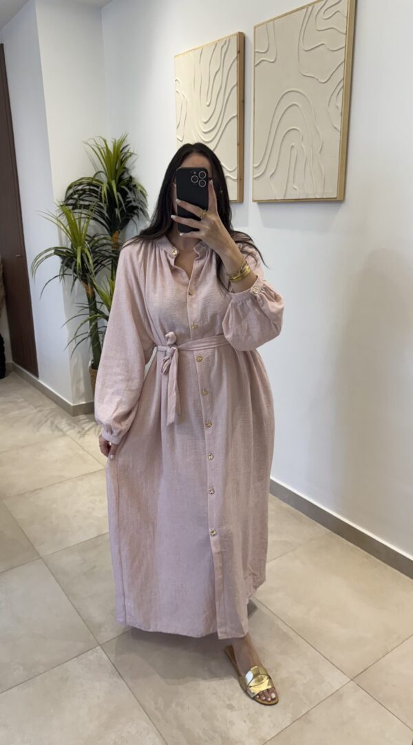 Robe Queen – Image 22
