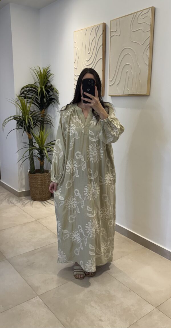 Robe Jasmine
